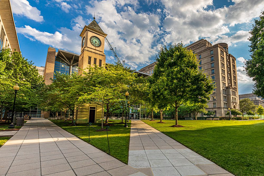 visit georgetown law school